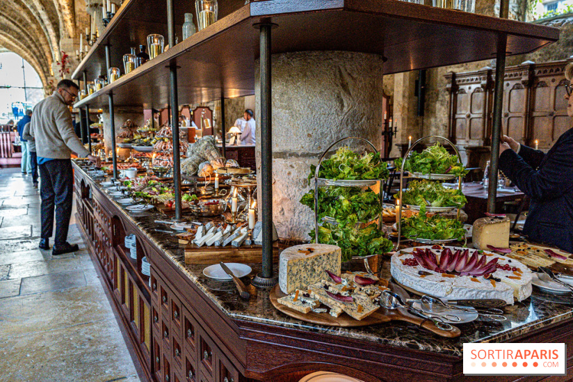 Le brunch du Réfectoire des Moines à l'Abbaye des Vaux de Cernay