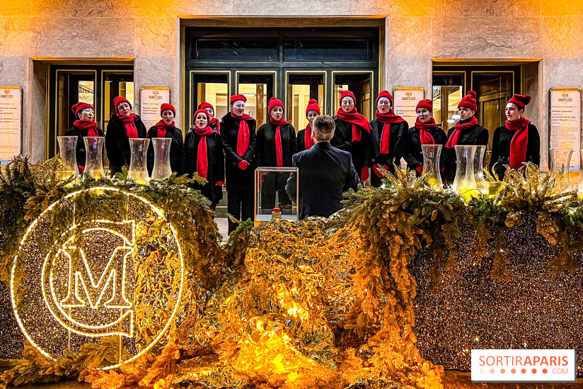 Les illuminations de Noël 2023 de l'Avenue Montaigne - cérémonie et décors féériques