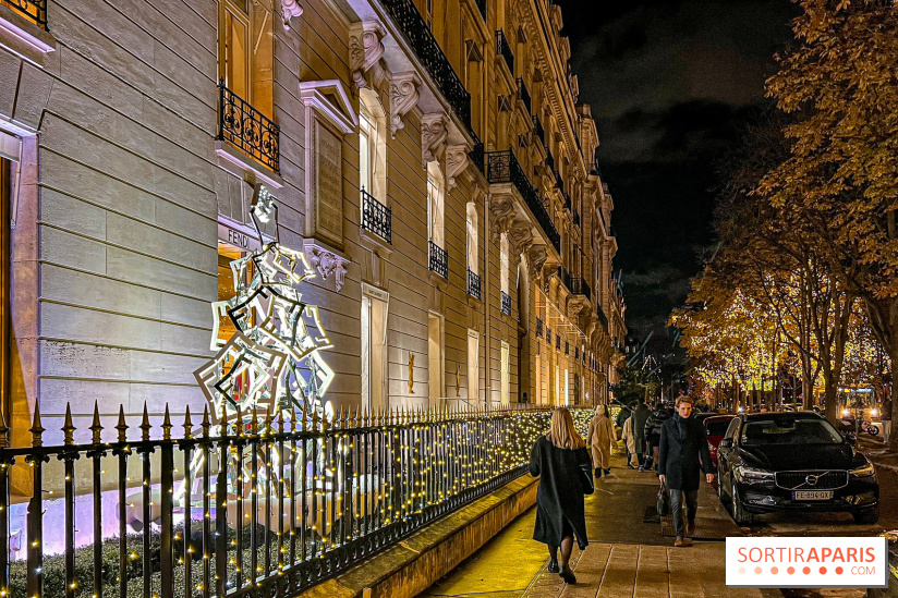 Les illuminations de Noël 2023 de l'Avenue Montaigne - cérémonie et décors féériques