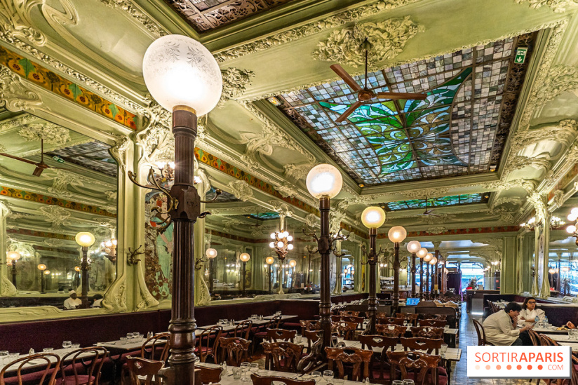 Le Bouillon Julien, la brasserie au sublime décor art nouveau, son menu et ses plats