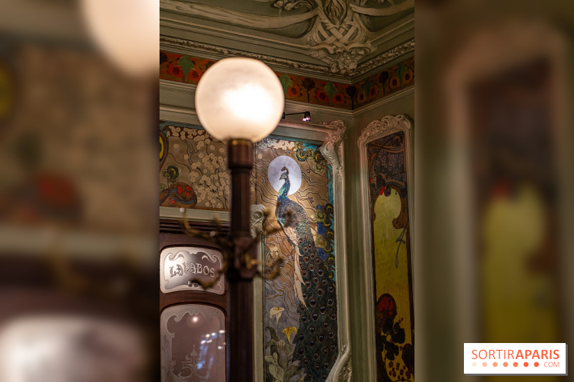 Le Bouillon Julien, la brasserie au sublime décor art nouveau, son menu et ses plats -  paon