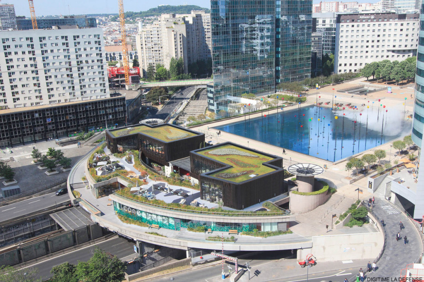 REVEILLON ROOFTOP OXYGEN PARIS FIREWORKS VIEW ARC DE TRIOMPHE
