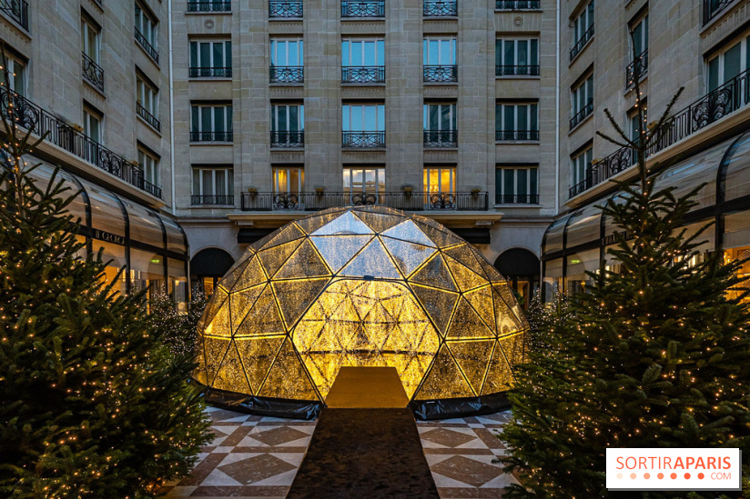 Le Four Seasons George V et ses décorations de fêtes