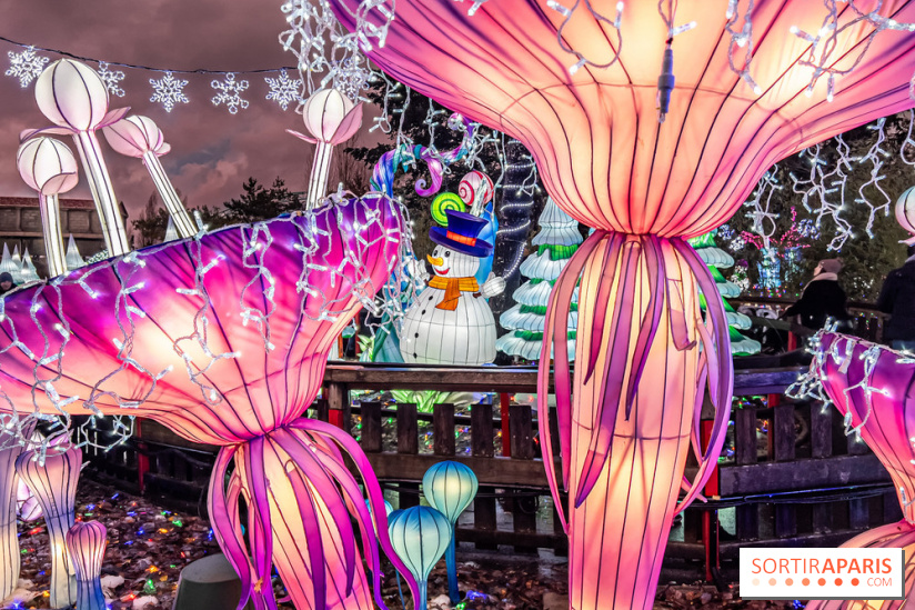 Noël au Parc Astérix 2023, sentier de lumières et patinoire