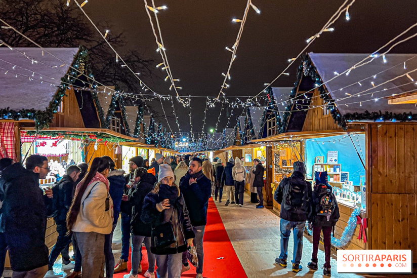 Marché de Noël 2023 au pied de la tour Eiffel - Quai Jacques Chirac - image00064