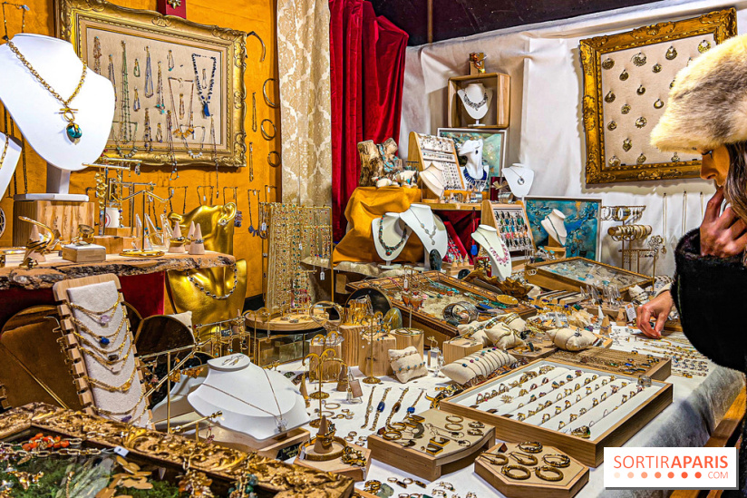 Marché de Noël 2023 au pied de la tour Eiffel - Quai Jacques Chirac