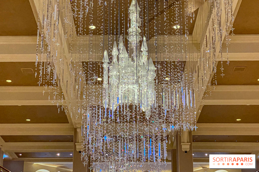 Disneyland Hotel à Disneyland Paris lustre