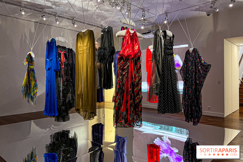 Transparences, la nouvelle exposition mode du Musée Yves Saint Laurent