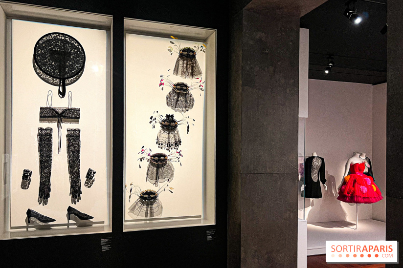 Transparences, la nouvelle exposition mode du Musée Yves Saint Laurent