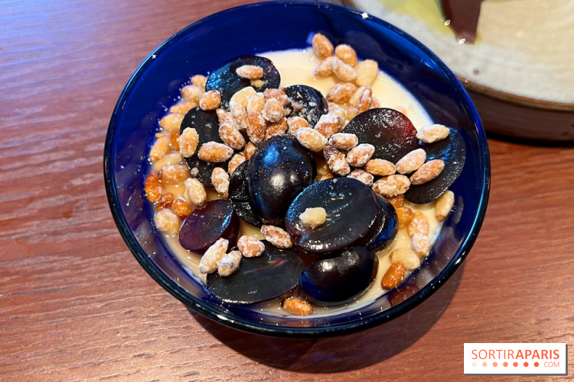 Kapara - Mouhalabieh rose, raisins, pignons