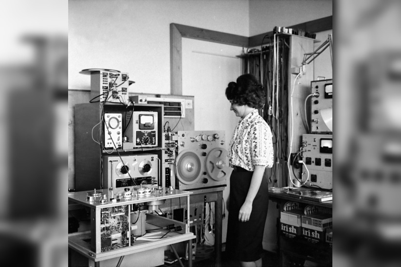 Concerts au Bicolore, Maison du Danemark sur les Champs Elysées - debout (1)
