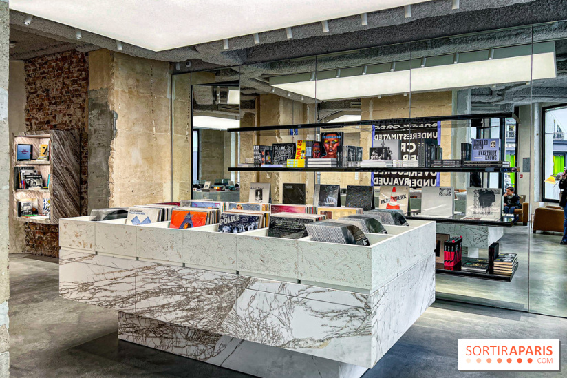 Saint Laurent Babylone, la librairie-galerie d'art de la maison de luxe à Paris - image00016