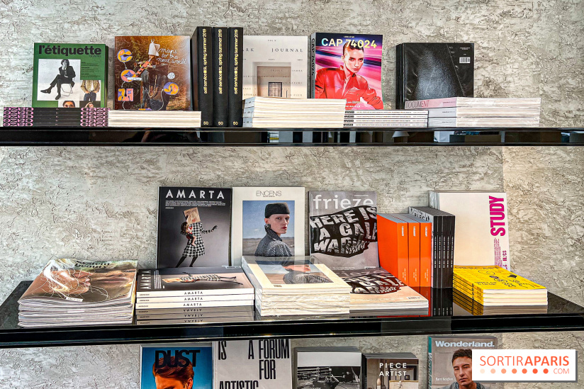 Saint Laurent Babylone, la librairie-galerie d'art de la maison de luxe à Paris - image00057