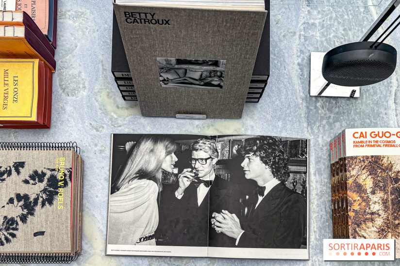 Saint Laurent Babylone, la librairie-galerie d'art de la maison de luxe à Paris - image00078