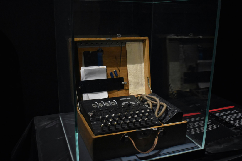 La machine de Turing, la pièce sur l'histoire vraie d'Alan Turing au Théâtre du Palais-Royal 