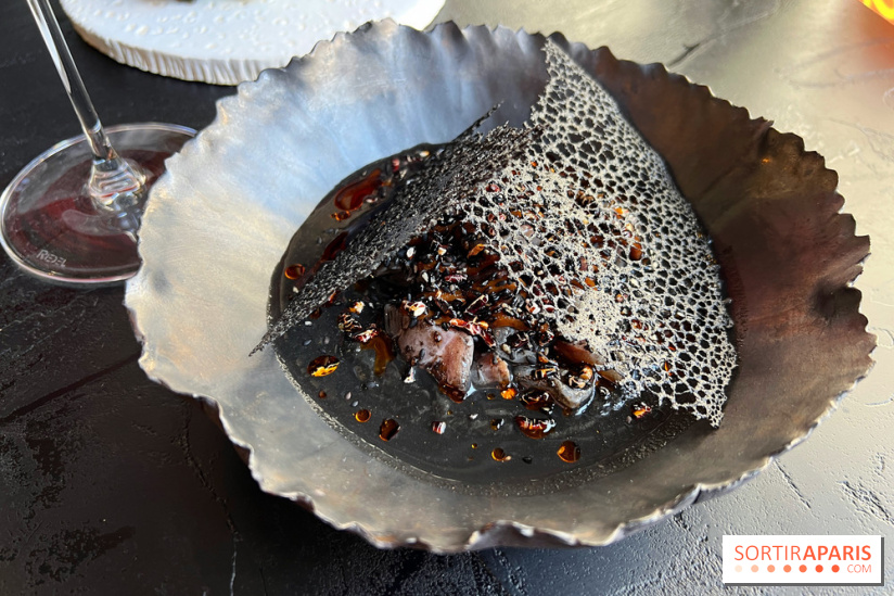 LAVA - Black ceviche