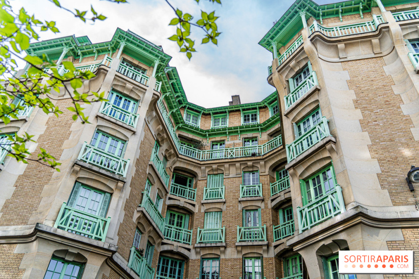 Insolite, la façade originale de la rue Blomet Paris 15e - photos