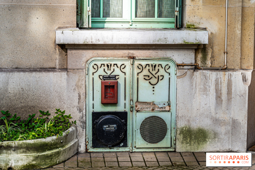 Insolite, la façade originale de la rue Blomet Paris 15e - photos