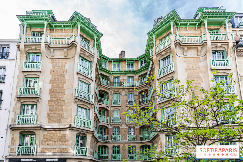 Insolite, la façade originale de la rue Blomet Paris 15e - photos