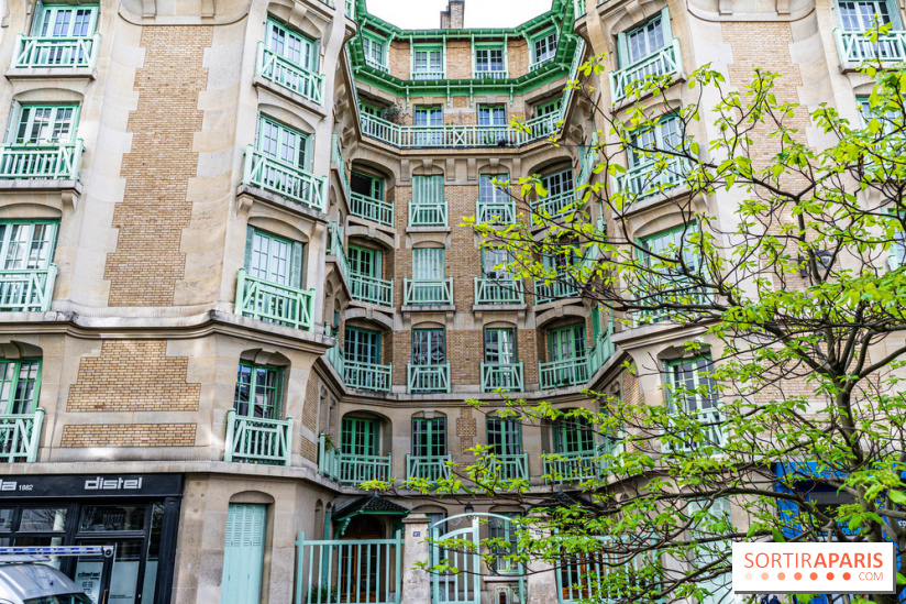 Insolite, la façade originale de la rue Blomet Paris 15e - photos