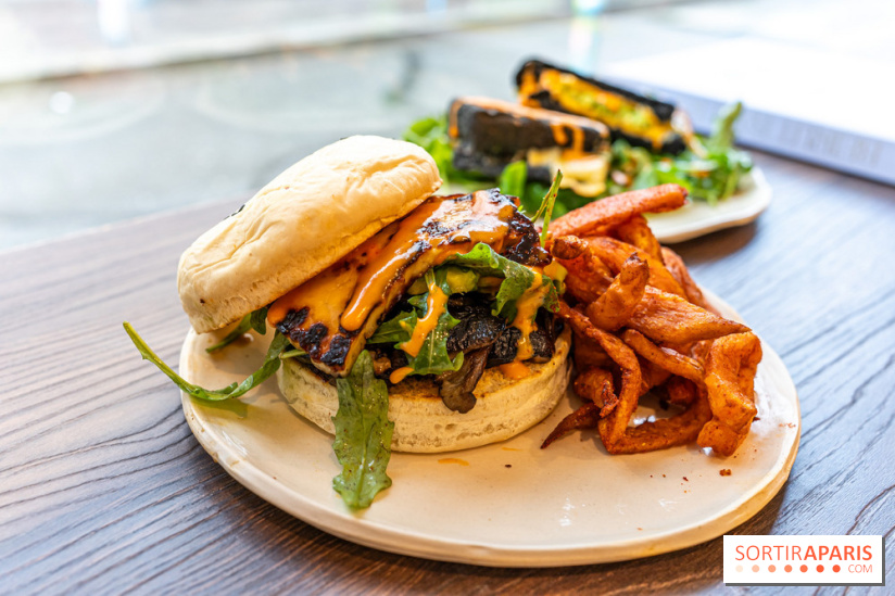 Seven Heaven, le coffee shop dog's friendly et kid's friendly de Paris 11e -  bao bao burger