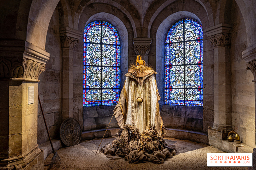 La Trêve la Basilique Saint-Denis, l'exposition costumes et photos de Sophie Comtet Kouyaté en mode jeux Olympique en Grèce Antique -  A7C0679 HDR