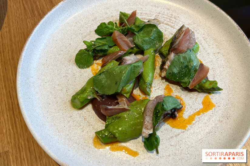 Brion - Asperges, ricotta fumée, maquereaux