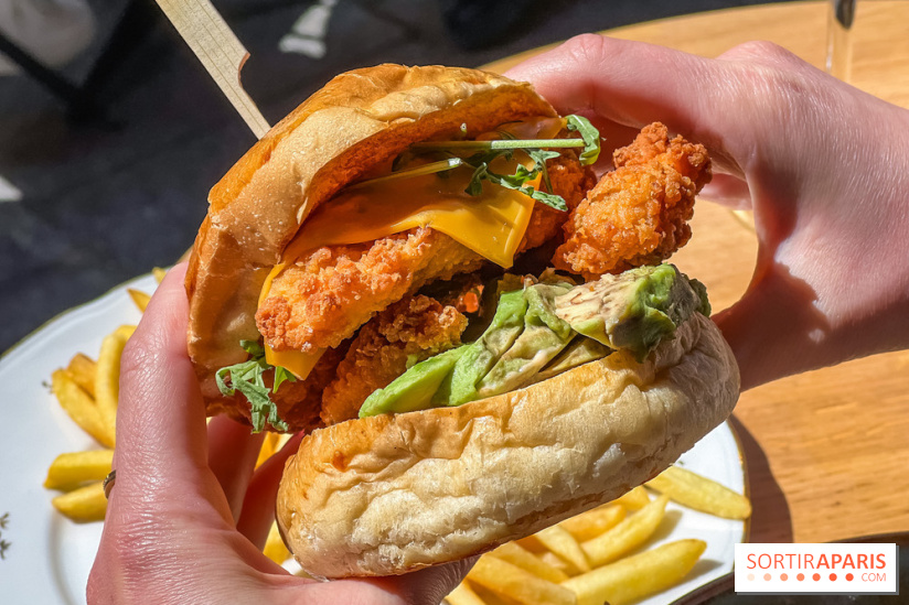 Festival, le café-restaurant rue Étienne Marcel  - burger