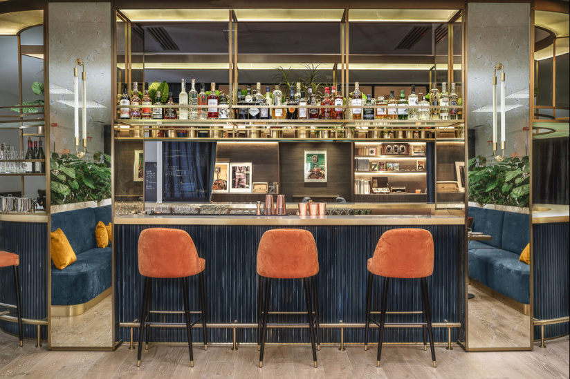 Une soirée sur les toits parisien - PLEY BD 20