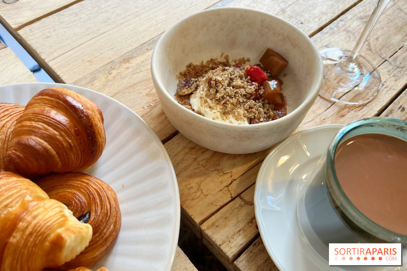 Brunch La Datcha - Muesli rhubarbe