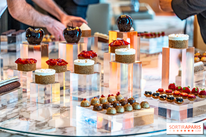 Les pâtisseries de Yazid Ichemrahen et Alexandre Favre au Royal Monceau - Raffles Paris -  A7C4862