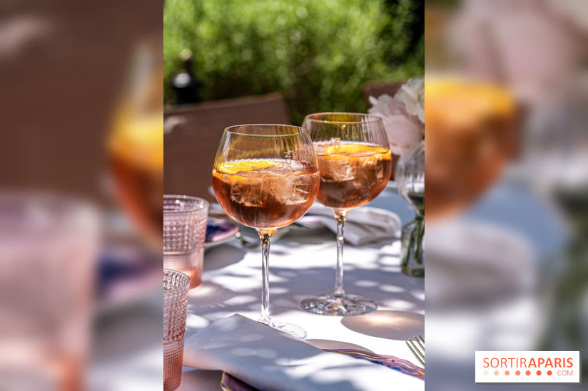 La terrasse jardin Summer de la Bauhinia au Shangri-La Paris