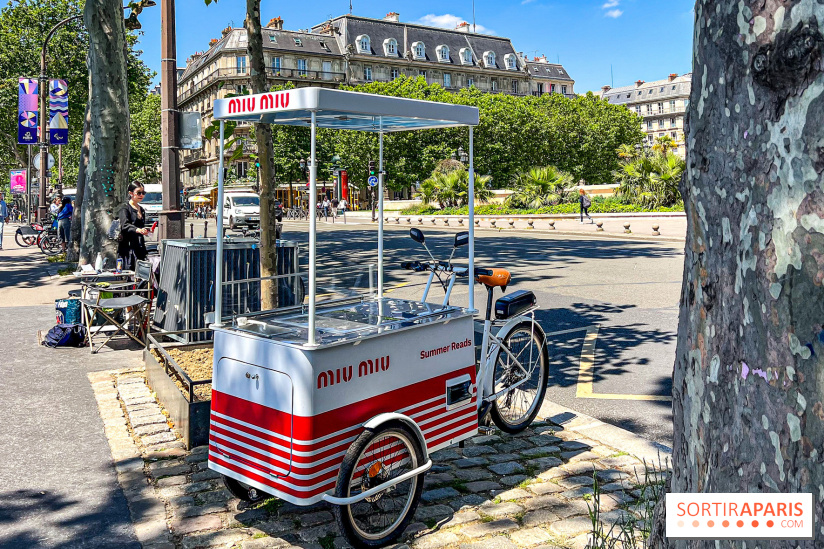 Miu-Miu distribue des livres et des glaces gratuites sur les quais parisiens ! - image00014