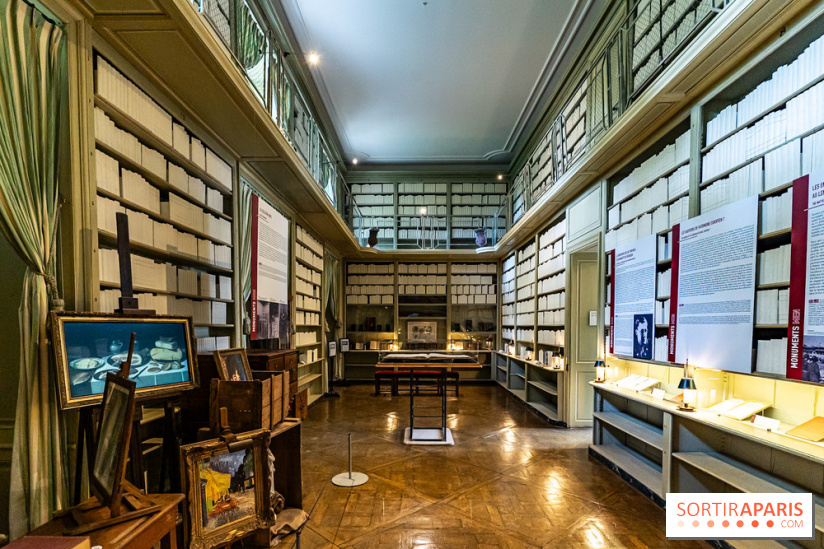 Le Château de la Roche Guyon, le château troglodyte dans le Val-d'Oise - 95 -  bibliothèque