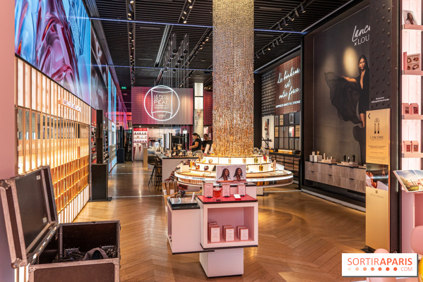 Le Café de la Rose Lancôme par Nina Métayer sur les Champs-Elysées à Paris
