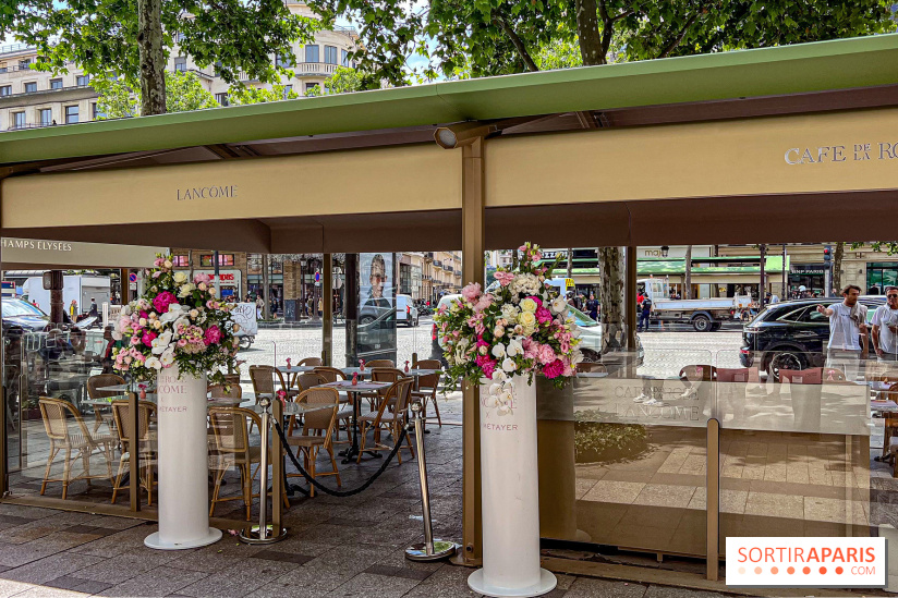 Le Café de la Rose Lancôme par Nina Métayer sur les Champs-Elysées à Paris - Exposition Siège Social Sisley 1086174