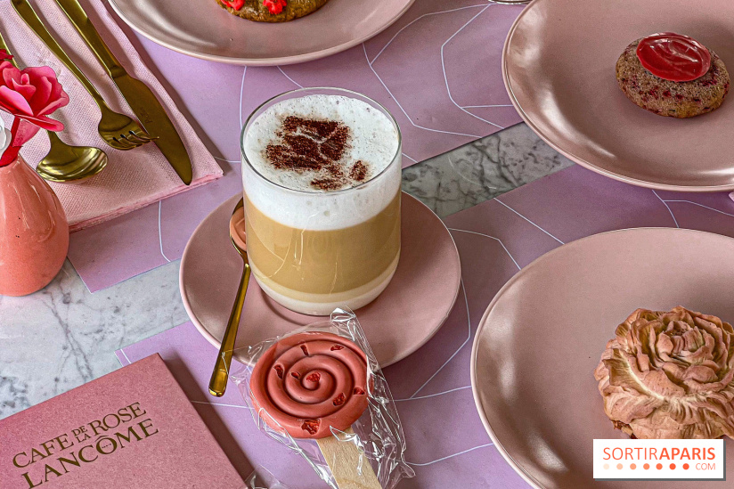 Le Café de la Rose Lancôme par Nina Métayer sur les Champs-Elysées à Paris - Exposition Siège Social Sisley 1086256