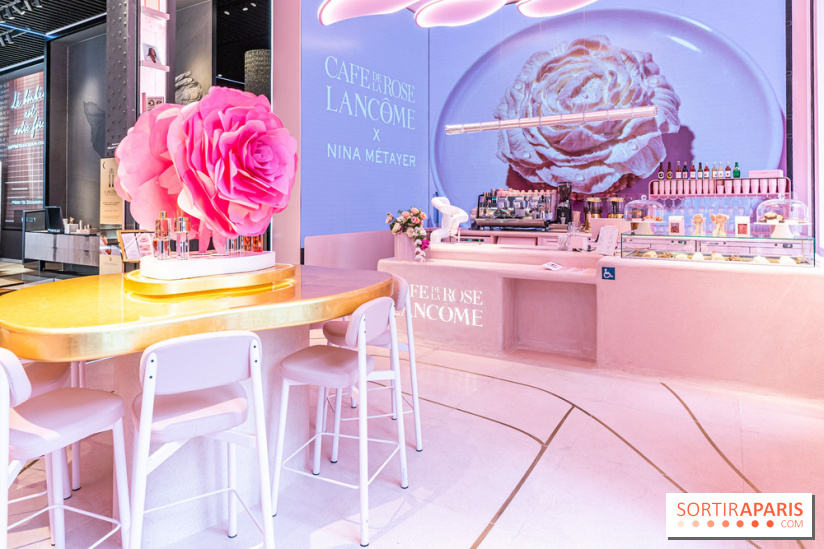 Le Café de la Rose Lancôme par Nina Métayer sur les Champs-Elysées à Paris -  A7C7233