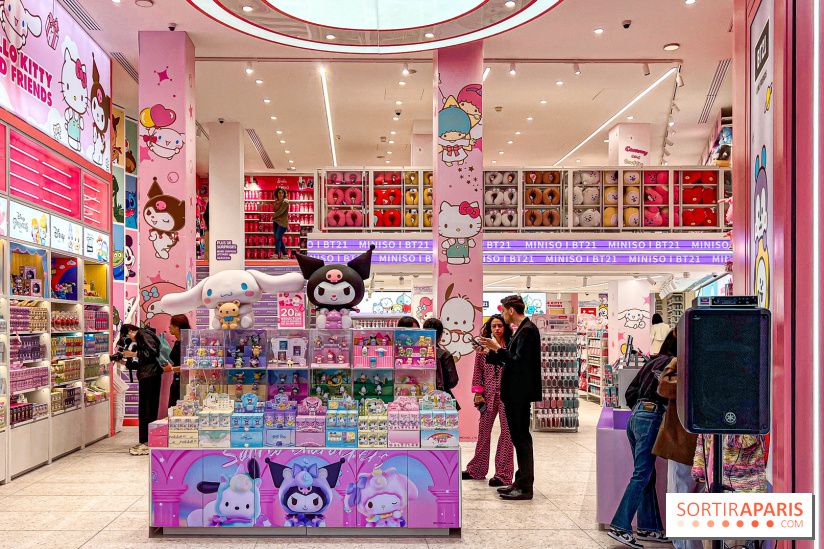 MINISO Champs-Élysées