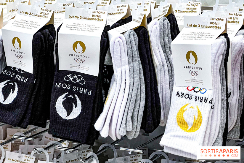 Megastore Paris 2024 Champs-Élysées