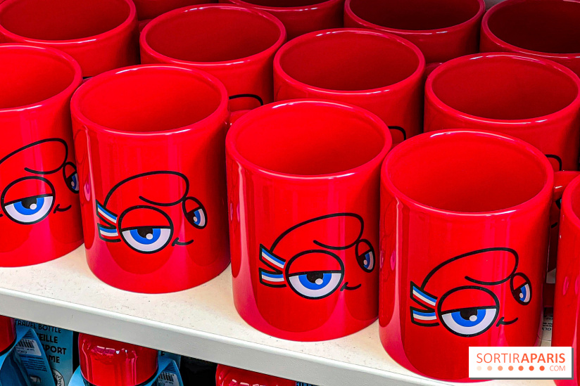 Megastore Paris 2024 Champs-Élysées - image00060