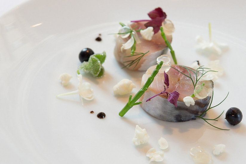 Restaurant Montée  - restaurant gastronomique montee paris 14 entree