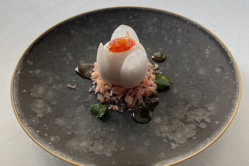 Montée : le restaurant de Takayuki Nameura pour un repas gastronomique en 10 étapes !