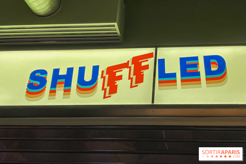 Shuffled, l'enseigne de shuffleboard à Boom Boom Villette - IMG 8525