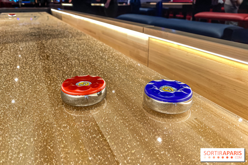 Shuffled, l'enseigne de shuffleboard à Boom Boom Villette - IMG 8562