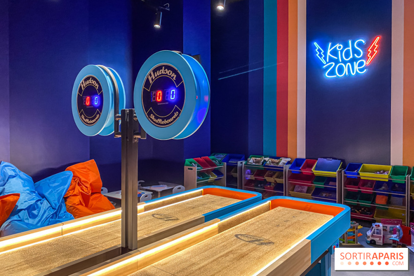 Shuffled, l'enseigne de shuffleboard à Boom Boom Villette - IMG 8584