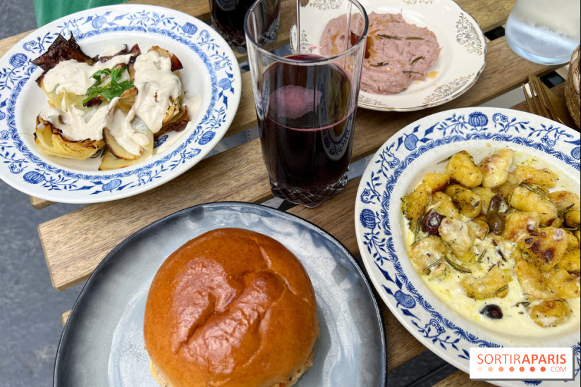 Armande - Crab bun, jus d'hibiscus