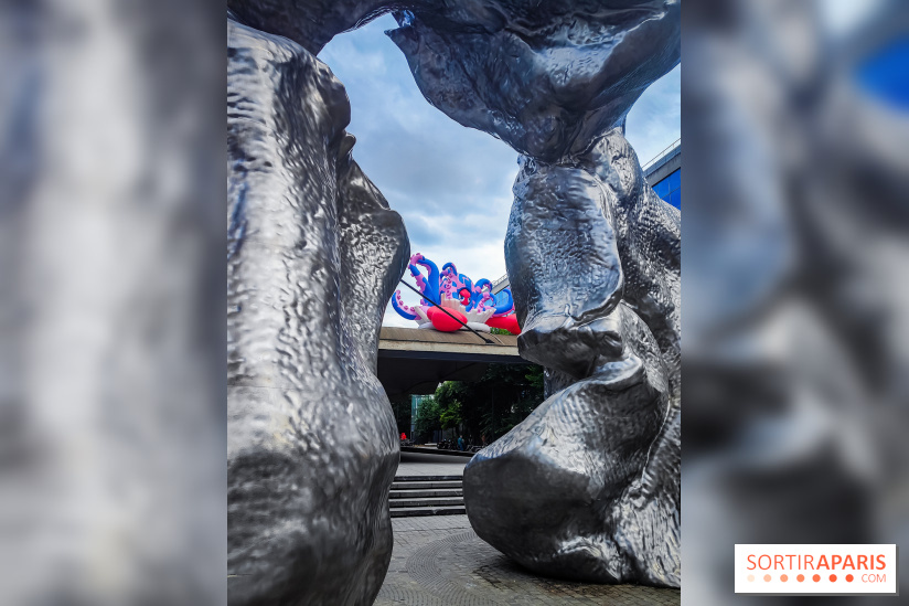 Les homards de l'artiste pop Philip Colbert envahissent la Station F pour une expo gratuite insolite - IMG20240708175500