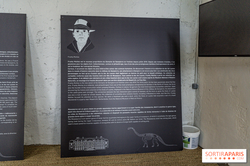 Un dinosaure géant au Château de Dampierre - Jurassique au Château de Dampierre