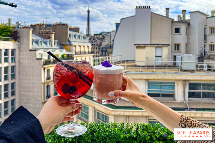 Le Marta, le bar à cocktails perché sur le rooftop de l'Hôtel Barrière Fouquet's Paris tout l'été